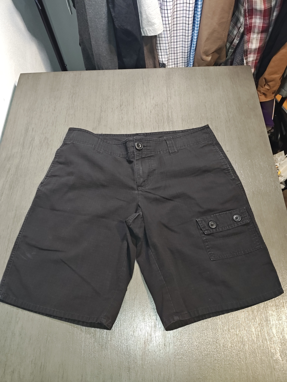 The North Face Woman's Black Cargo Shorts ,Size 10 - Picture 1 of 11
